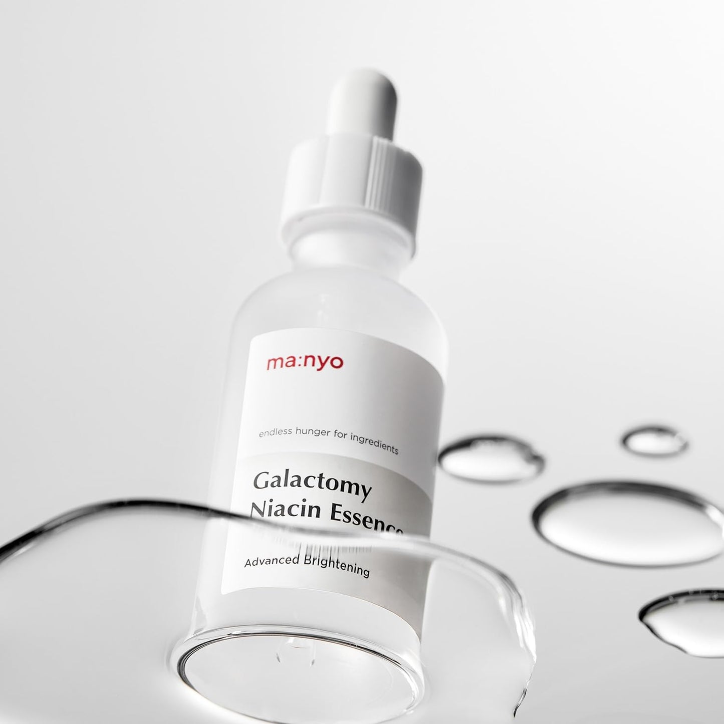 ma:nyo GALACTOMY NIACIN ESSENCE