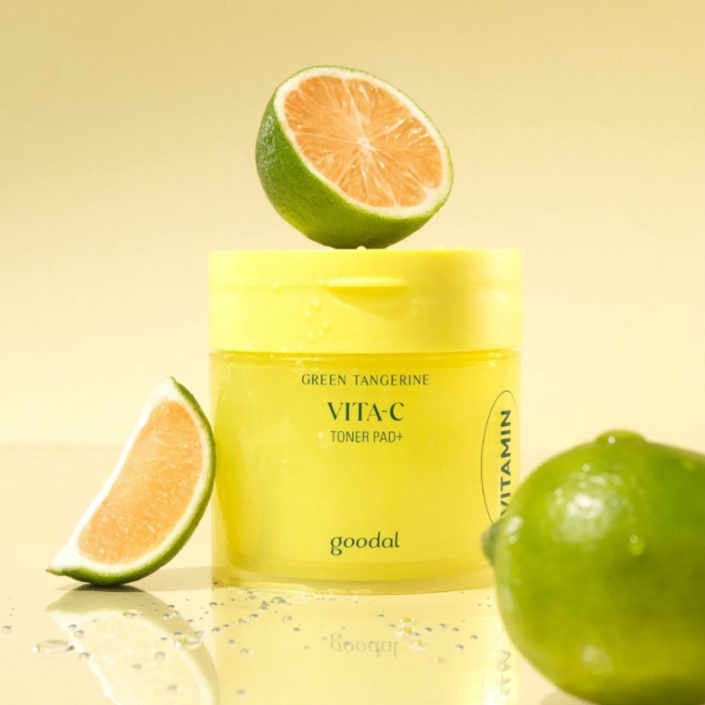 GOODAL GREEN TANGERINE VITA C DARK SPOT CARE PAD (23AD)